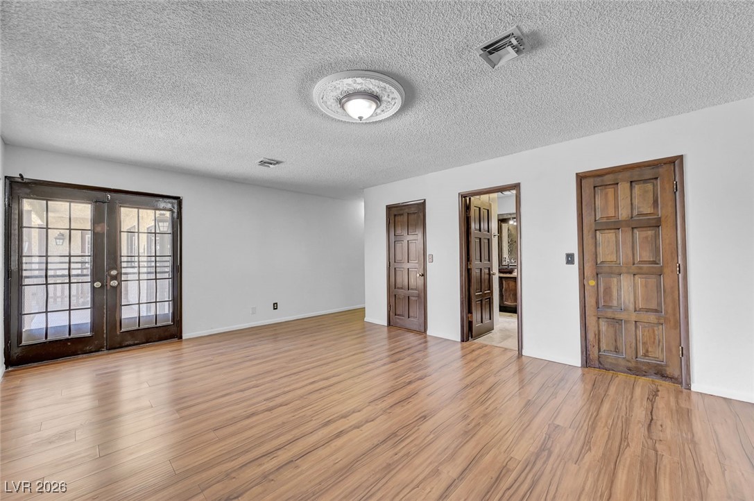6975 Obannon Drive Property Photo 37