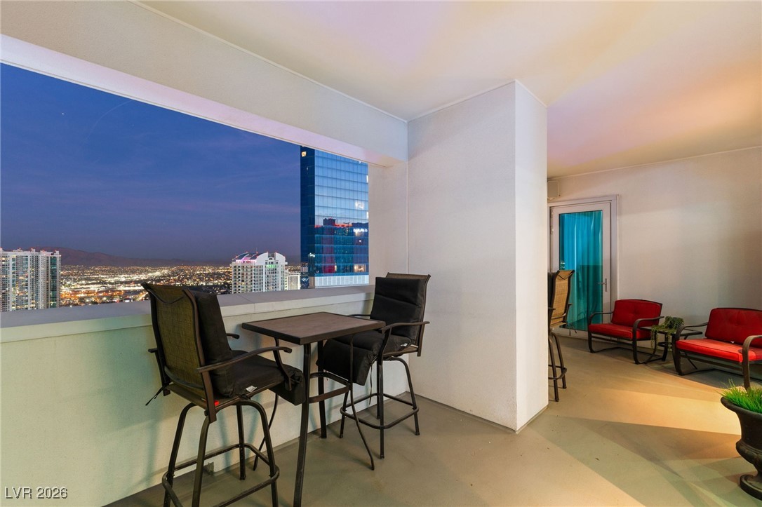 2700 Las Vegas Boulevard 3705 Property Photo 19