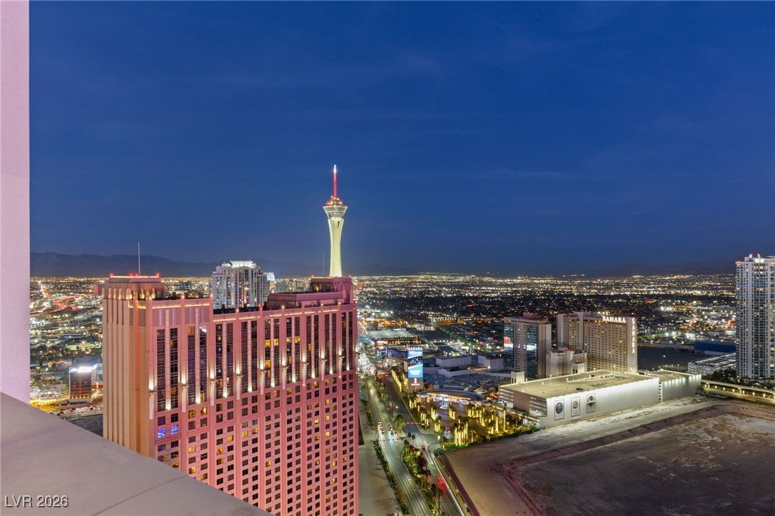 2700 Las Vegas Boulevard 3705 Property Photo 21