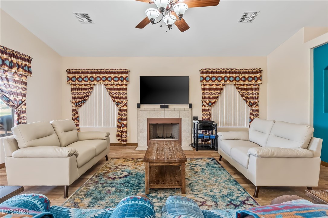 1418 Palm Drive Property Photo 10