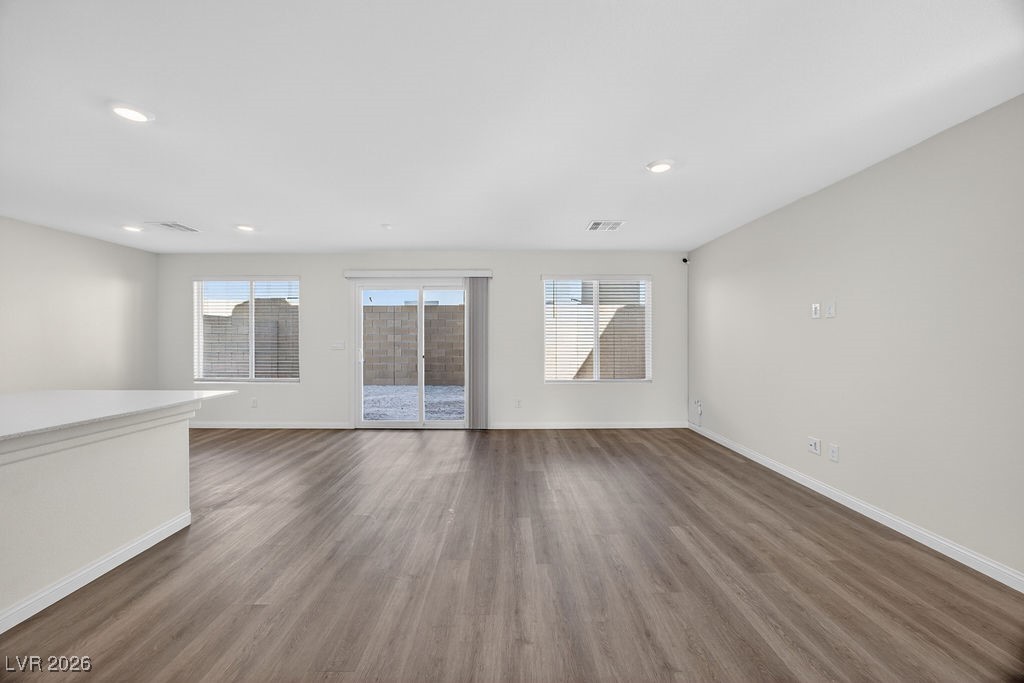 798 Calm Crystal Court Property Photo 8