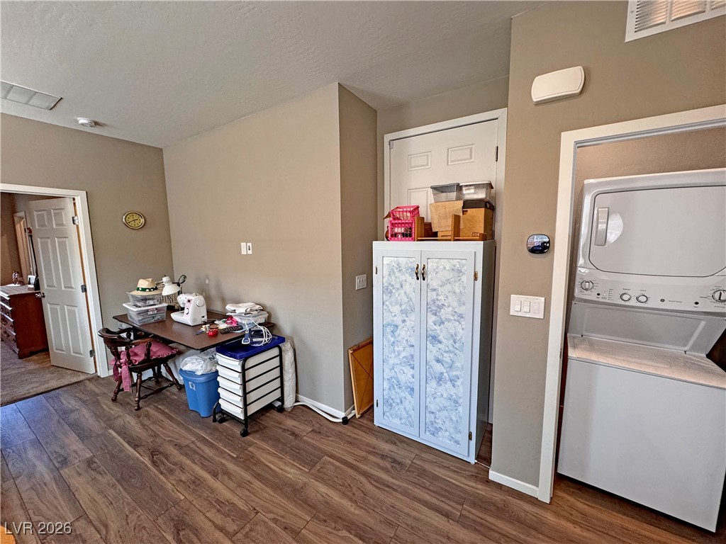 2697 Blossom Avenue Property Photo 37