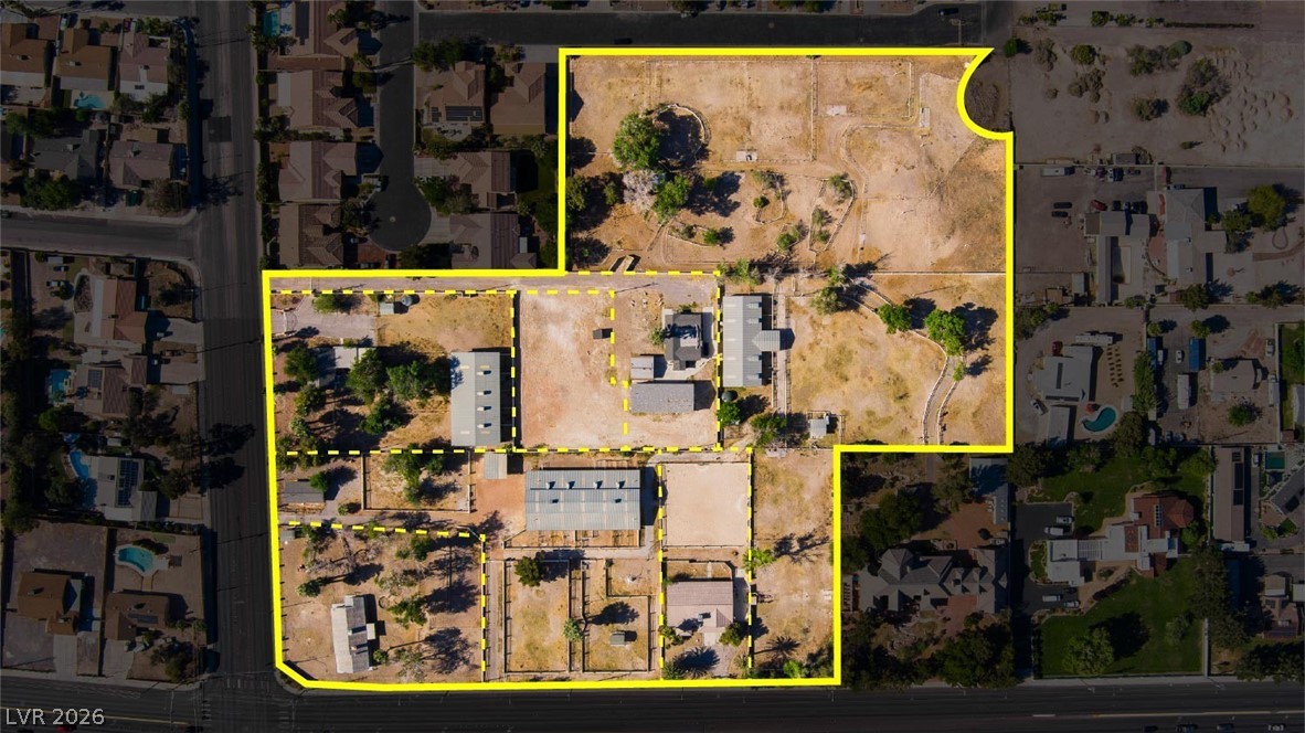 3910 East Russell Road Property Photo 1