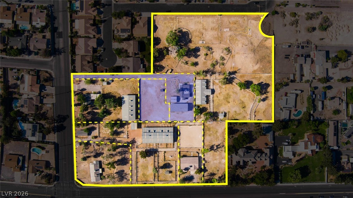3910 East Russell Road Property Photo 1