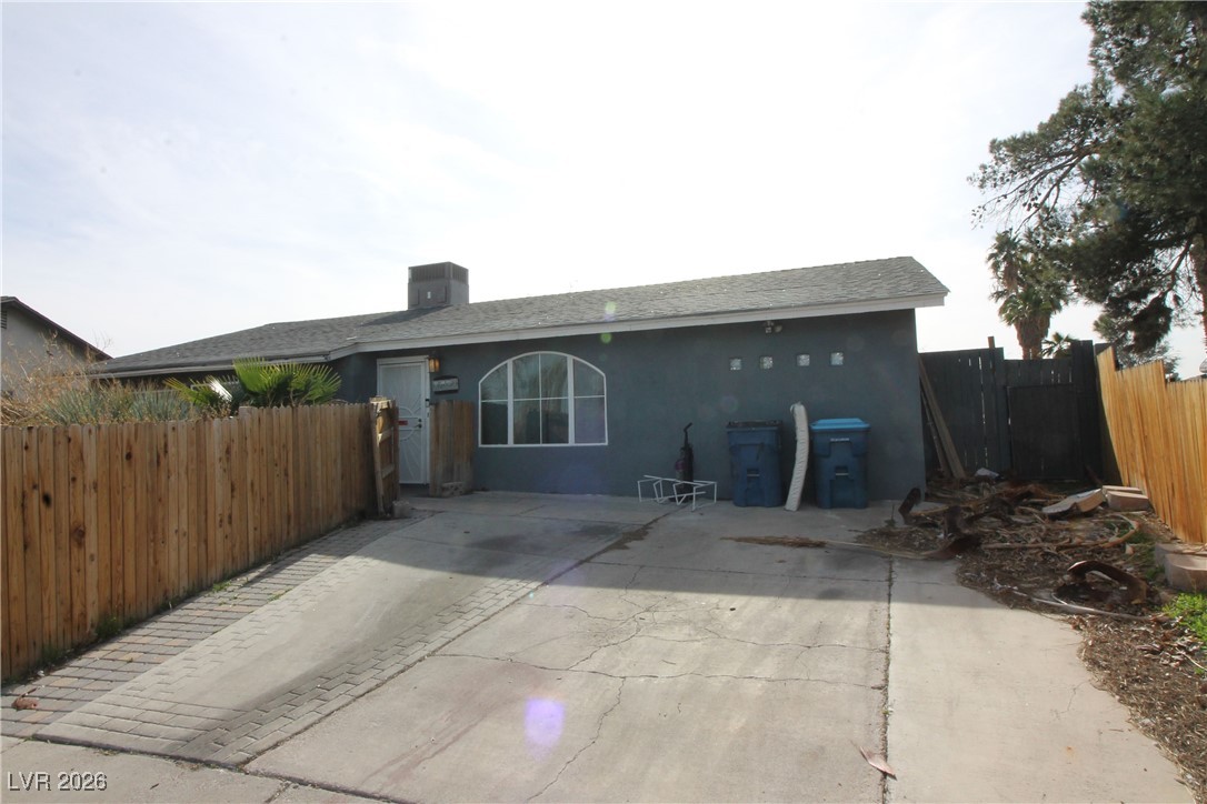 4135 Comb Circle Property Photo 54