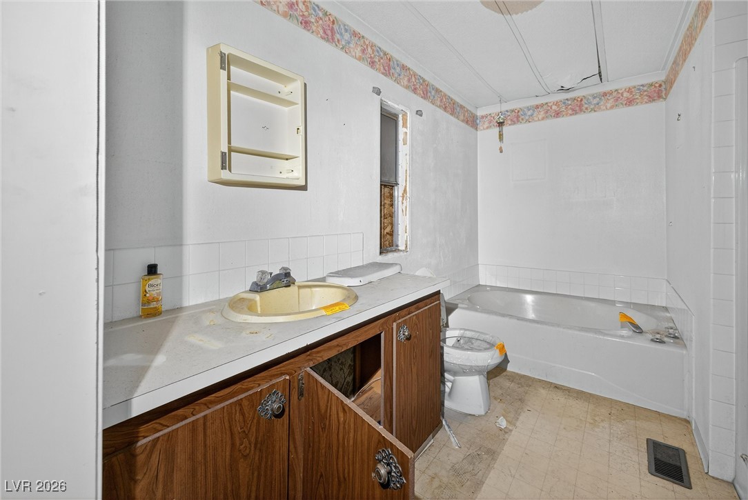 3402 Big Sur Drive Property Photo 21