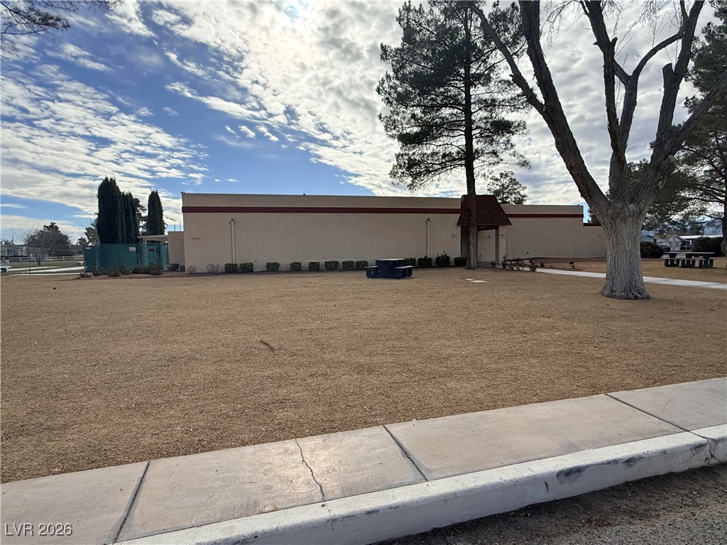 90 West Zapata Drive Property Photo 6