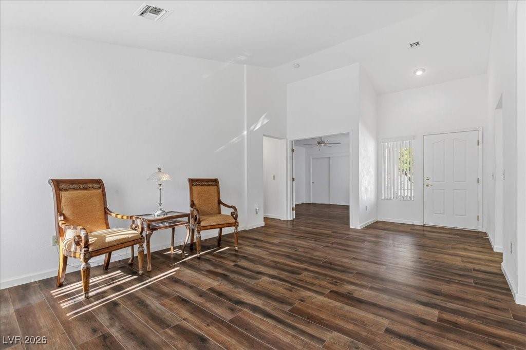 9521 Gold Bank Drive Property Photo 10