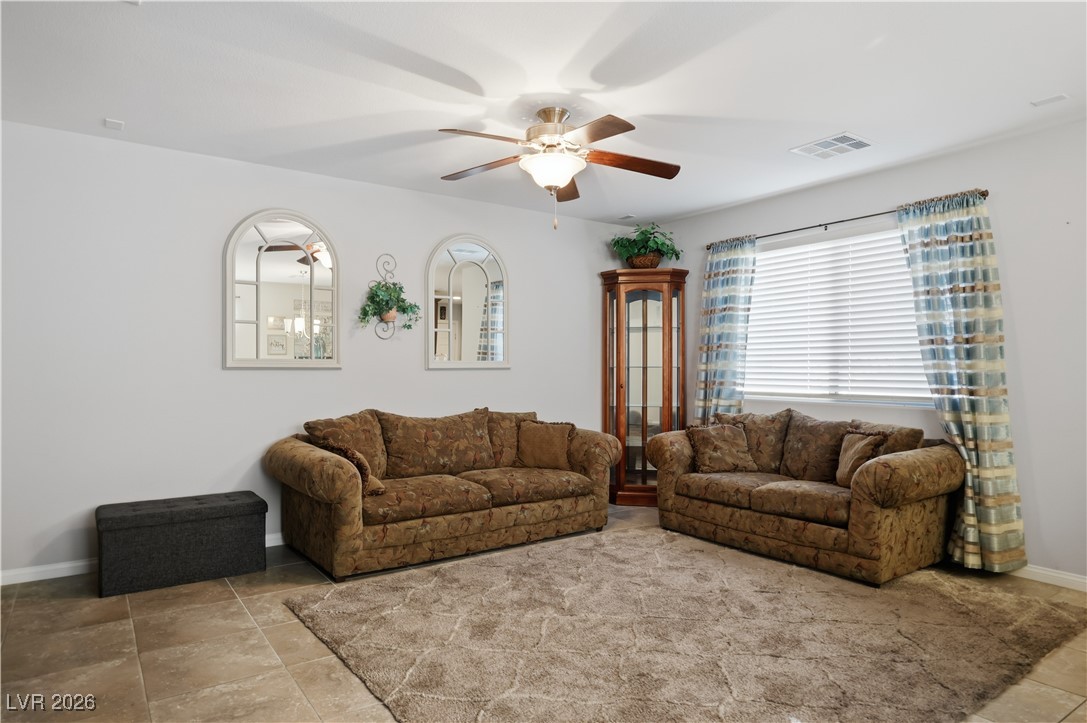2787 Chetco River Court Property Photo 5