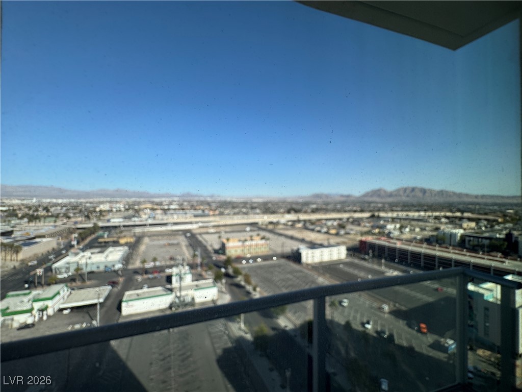 150 Las Vegas Boulevard 1716 Property Photo 16