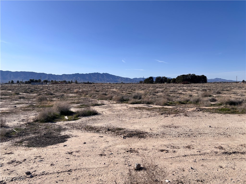 7801 Squaw Valley Road Property Photo 1