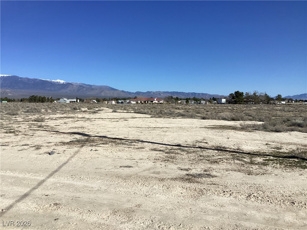 7801 Squaw Valley Road Property Photo 2