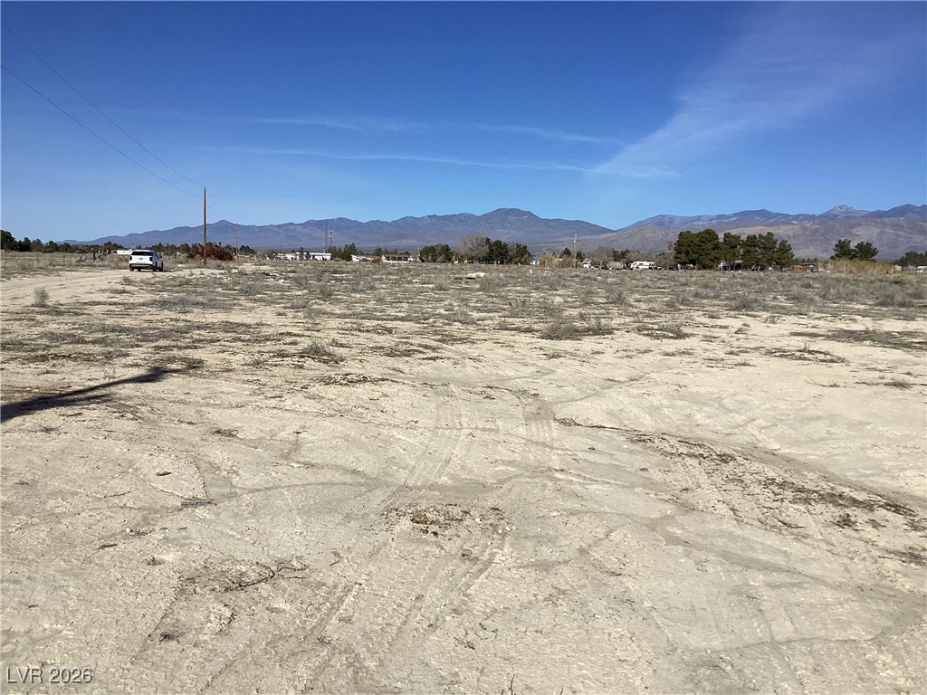 7801 Squaw Valley Road Property Photo 3