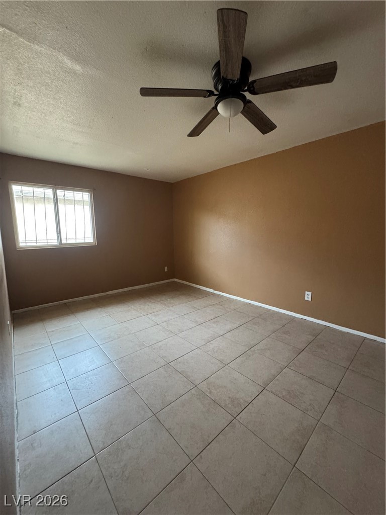 2220 North Lamb Boulevard Property Photo 15