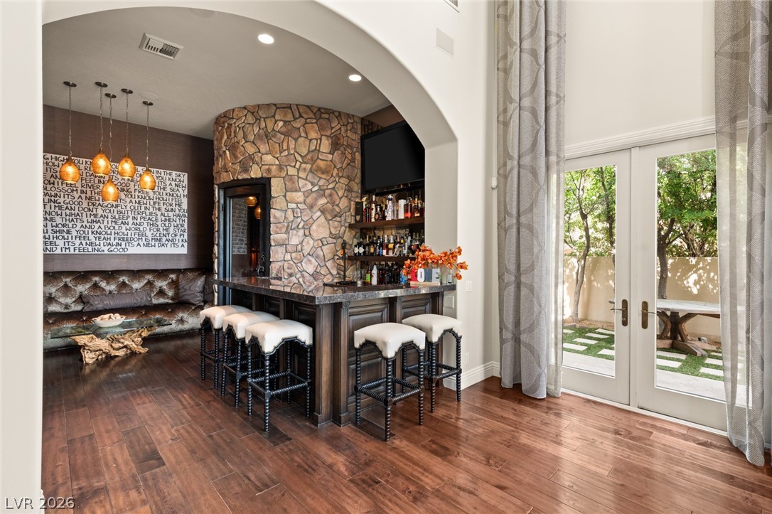 9701 Orient Express Court Property Photo 14