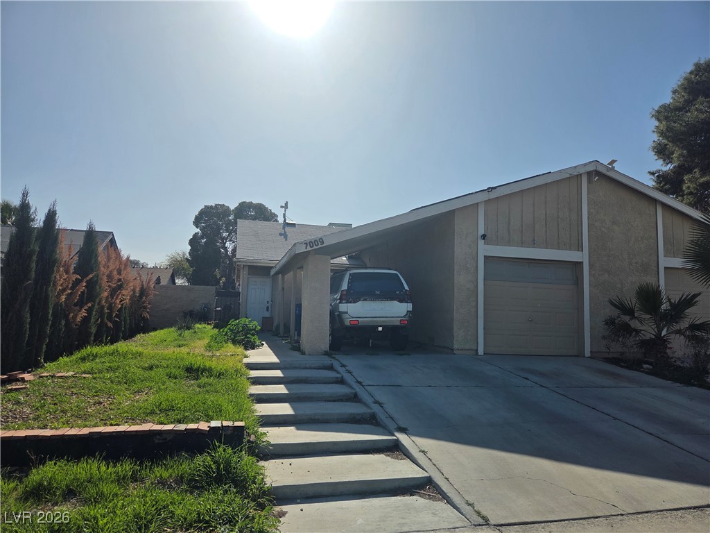 7009 Mountain Meadow Lane Property Photo 1