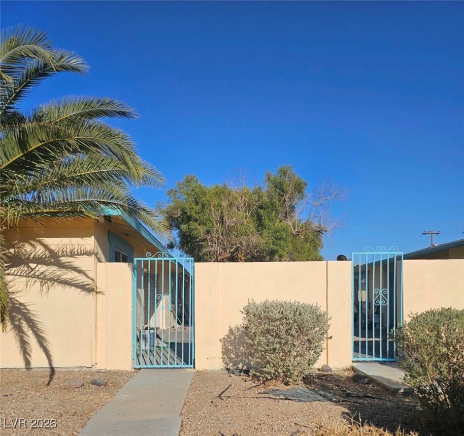 2230 North Lamb Boulevard Property Photo 2