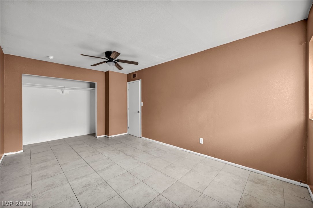 2230 North Lamb Boulevard Property Photo 17