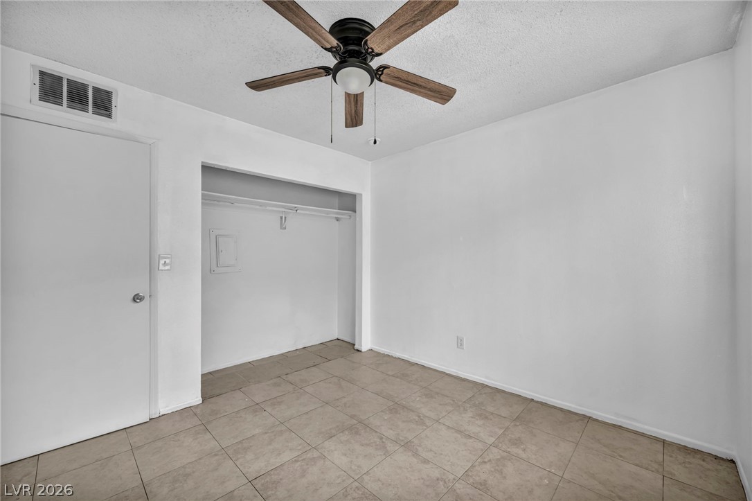 2230 North Lamb Boulevard Property Photo 20