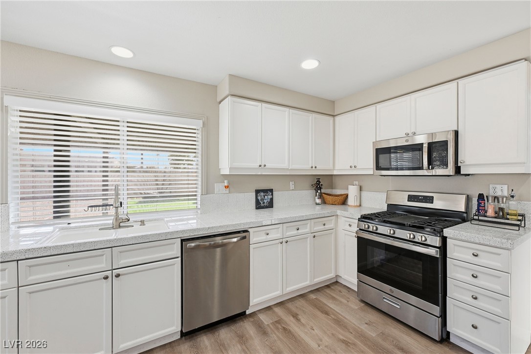 435 Compo Avenue Property Photo 12