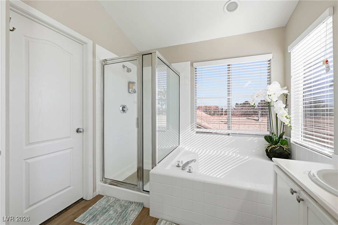 435 Compo Avenue Property Photo 25