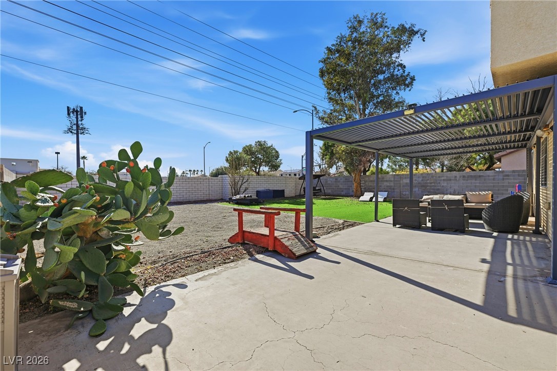 435 Compo Avenue Property Photo 43