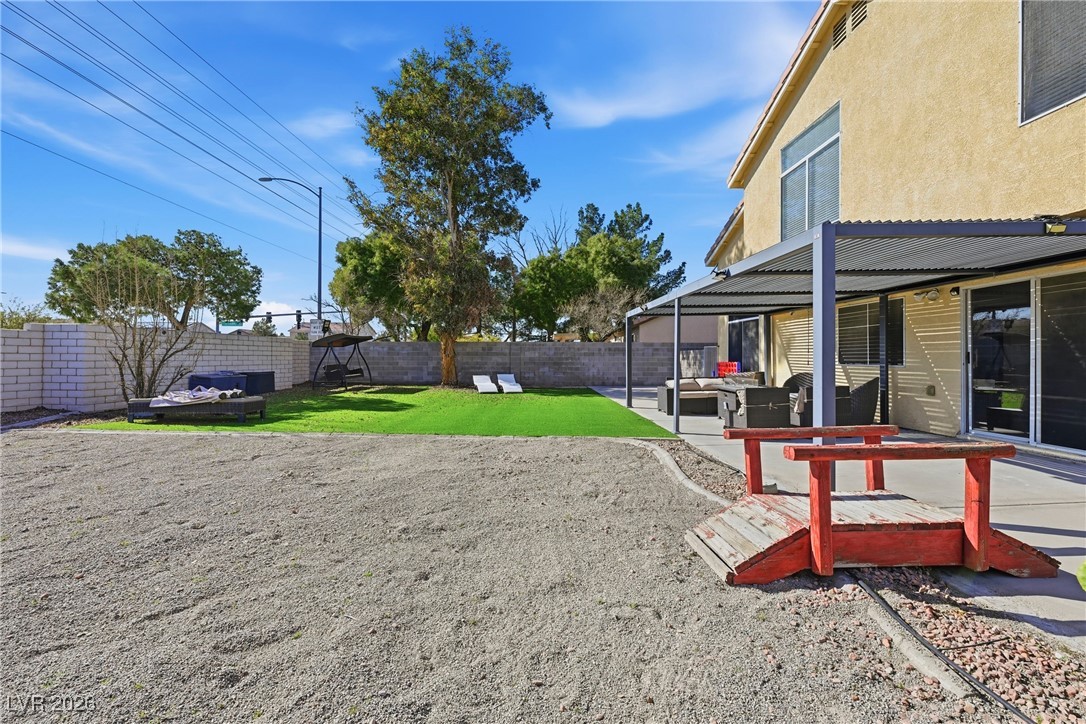 435 Compo Avenue Property Photo 45