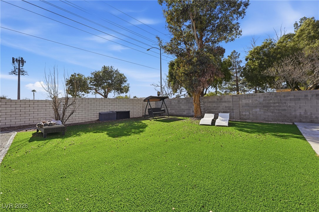 435 Compo Avenue Property Photo 46