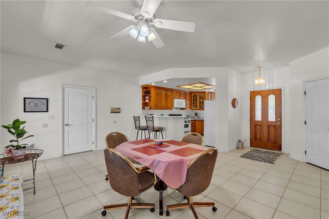 825 West Ryan Avenue Property Photo 22