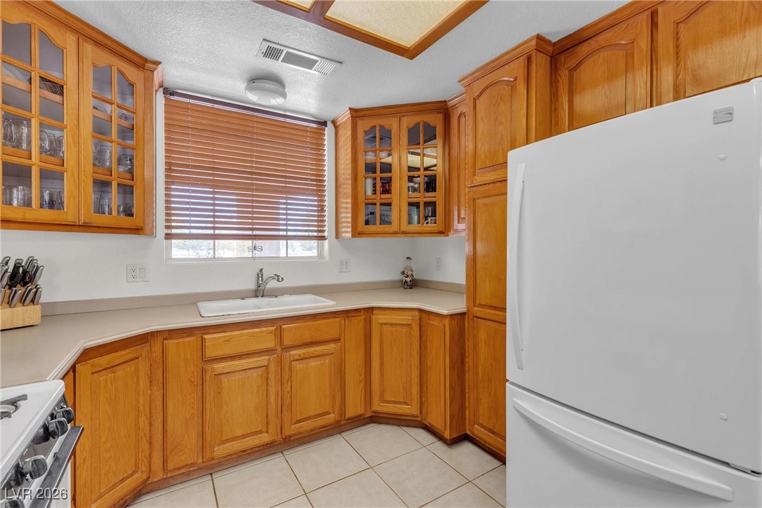 825 West Ryan Avenue Property Photo 26