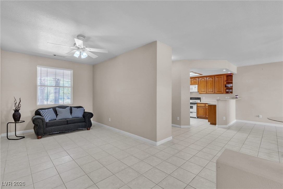 825 West Ryan Avenue Property Photo 56