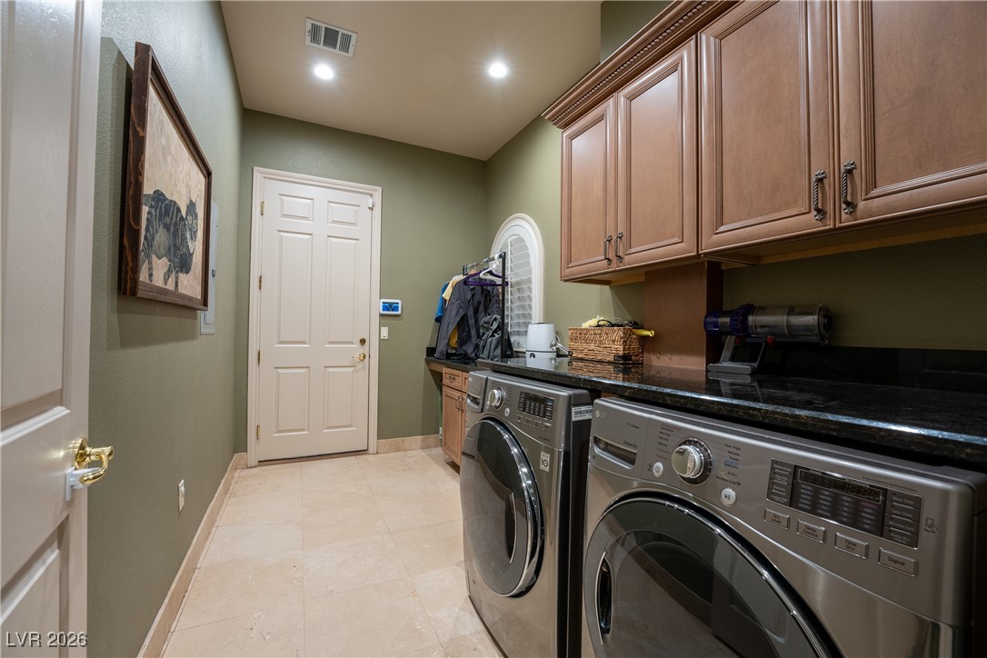 8223 Windrush Avenue Property Photo 30