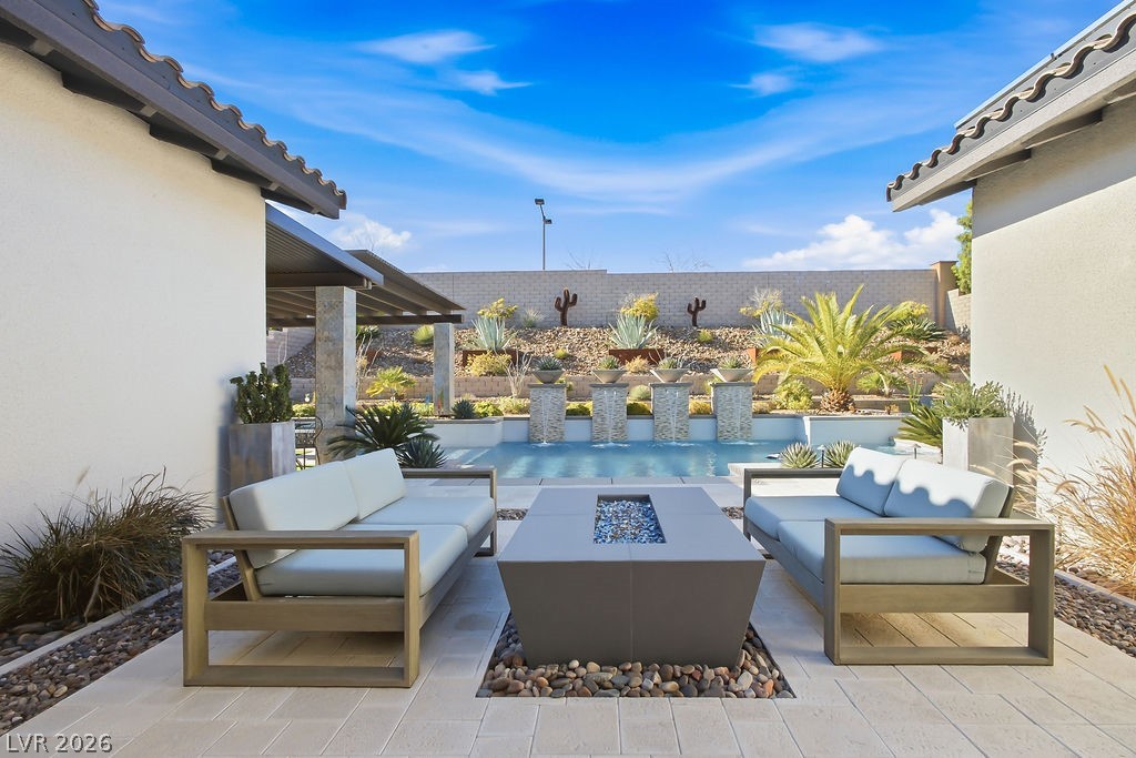 93 Cantabria Coast Street Property Photo 4