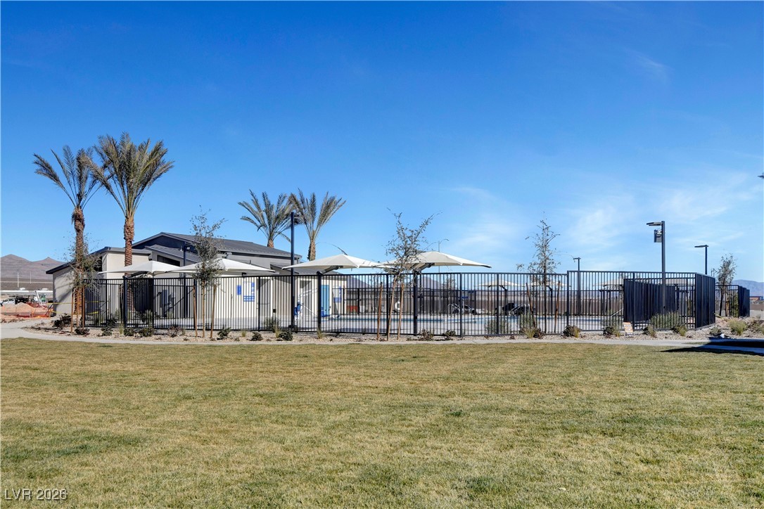 6925 Skyline Blue Street Property Photo 49