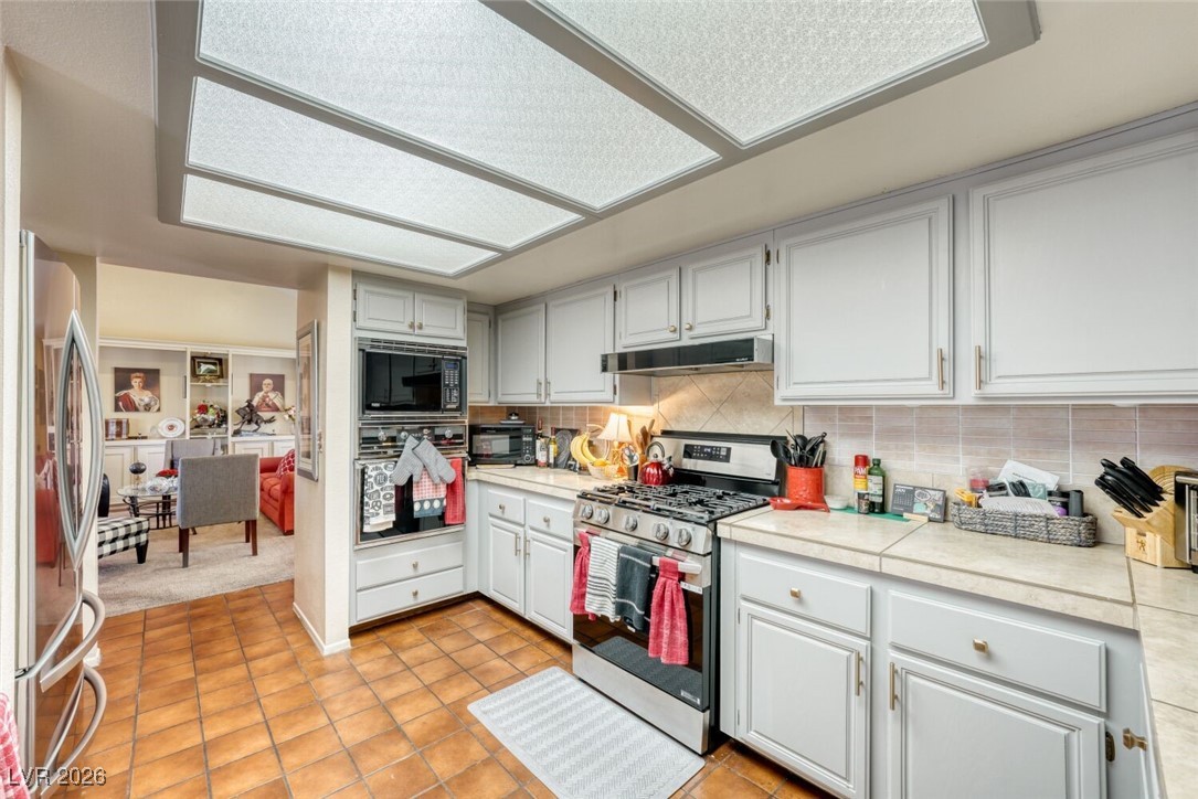 3193 La Mancha Way Property Photo 12