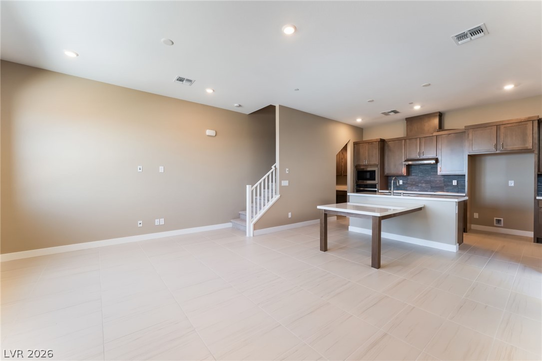 1784 Sparrow Nest Street Property Photo 6