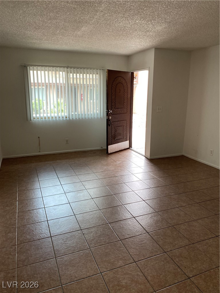 2657 Kline Circle Property Photo 12