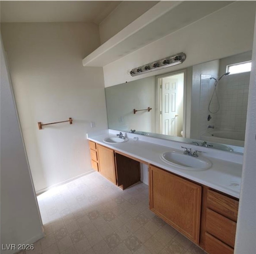 5402 Night Swim Lane Property Photo 47