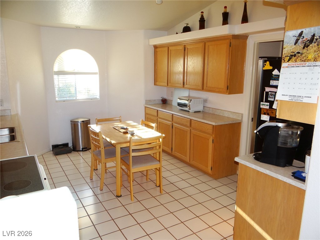 2231 South Blagg Road Property Photo 4