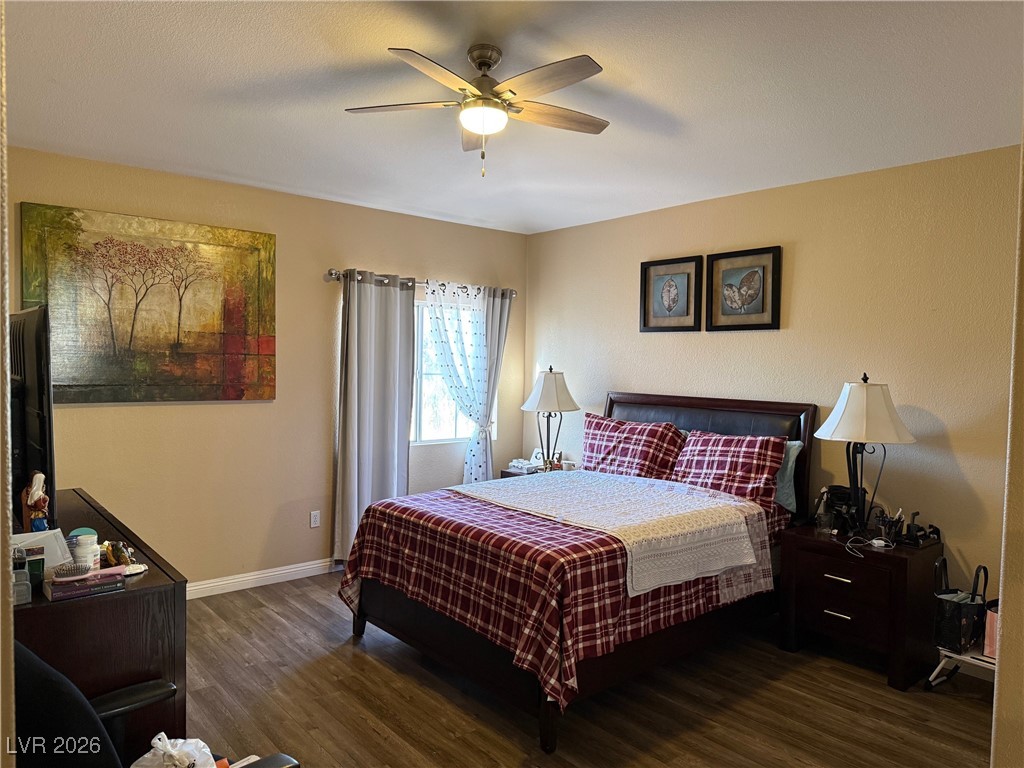 401 Amber Pine Street 202 Property Photo 8