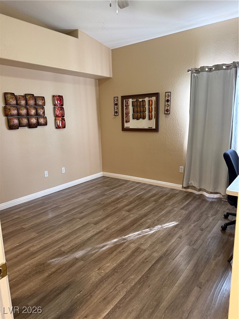 401 Amber Pine Street 202 Property Photo 12