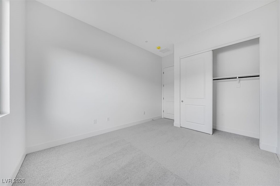 203 Paraggi Bay Drive Property Photo 33