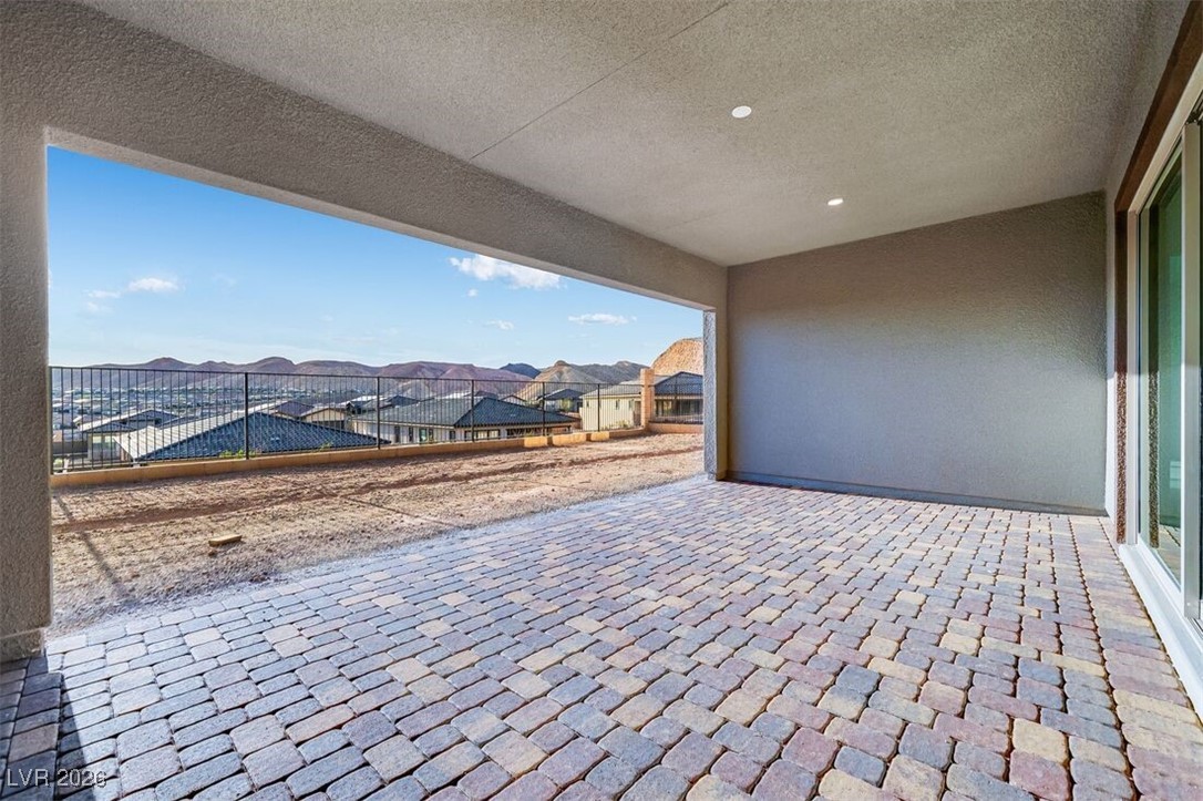 203 Paraggi Bay Drive Property Photo 46
