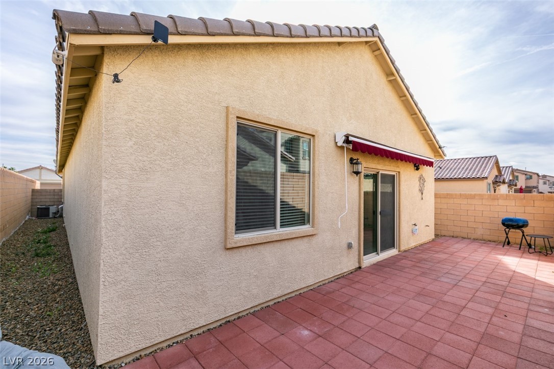 5729 Orchid Point Street Property Photo 14