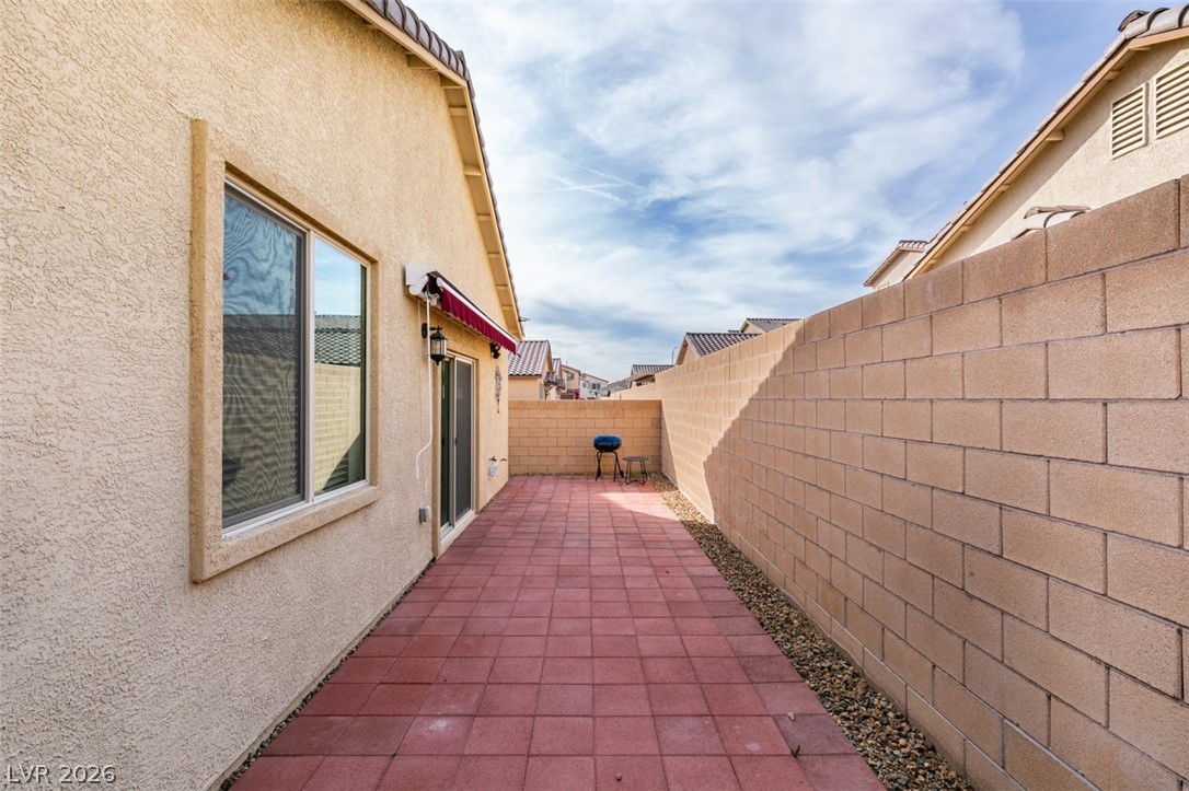 5729 Orchid Point Street Property Photo 15