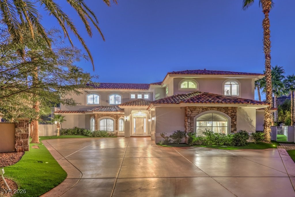 3 Grand Anacapri Drive Property Photo 3