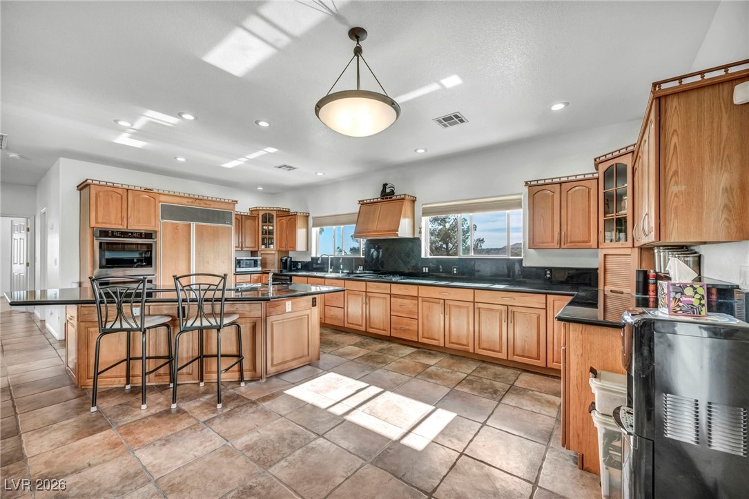 12652 Kyle Canyon Road Property Photo 20