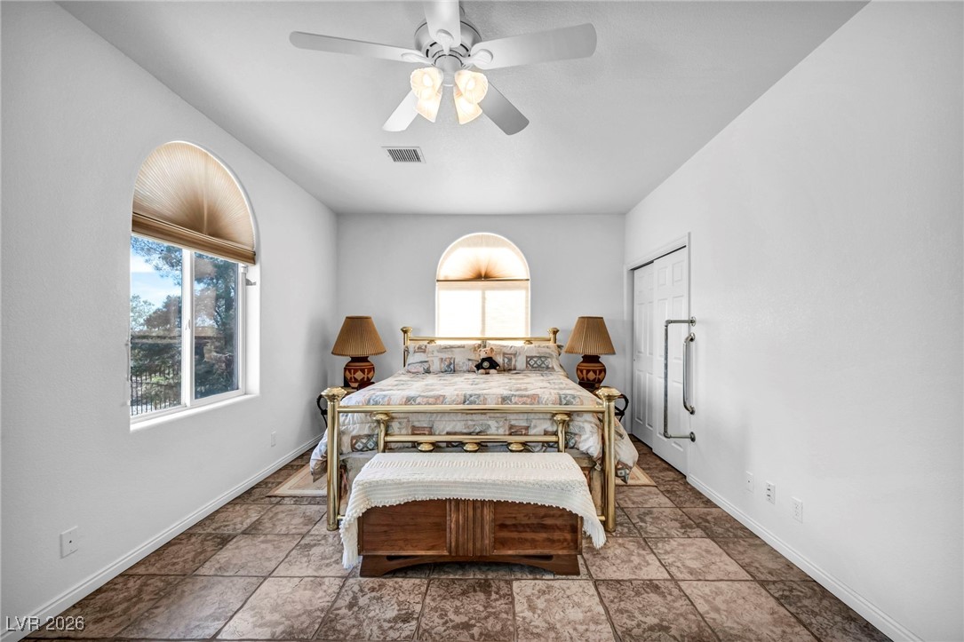 12652 Kyle Canyon Road Property Photo 21