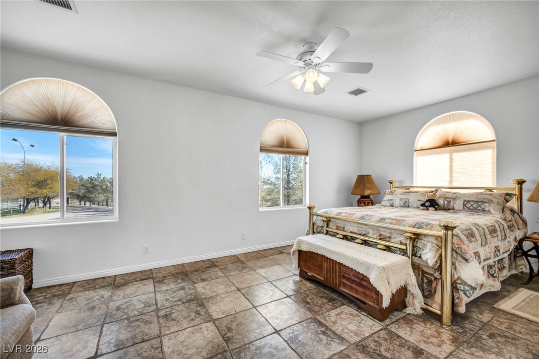 12652 Kyle Canyon Road Property Photo 22