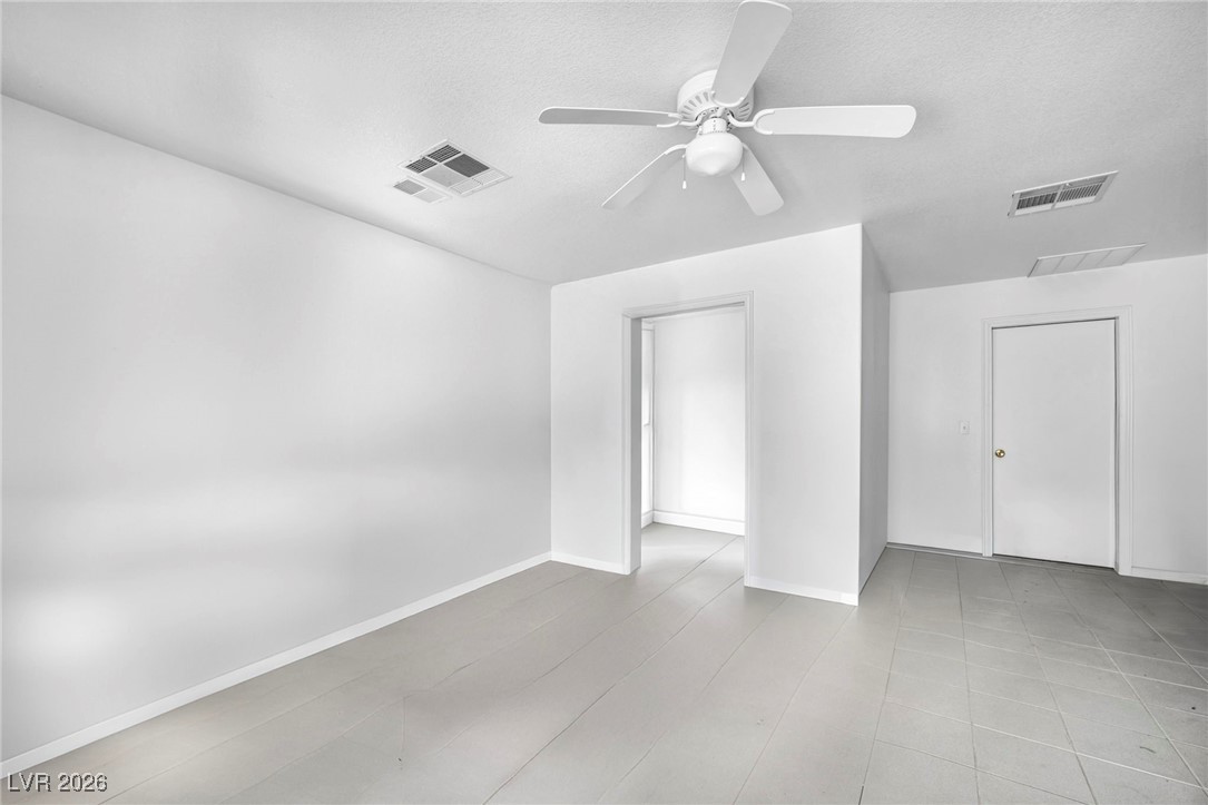 12652 Kyle Canyon Road Property Photo 40